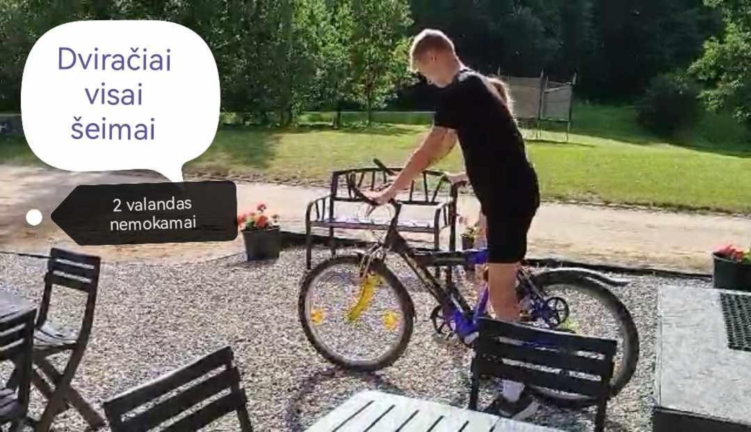 Gamtos Slenis Kaimo Turizmo Sodyba Bardinai Exteriér fotografie